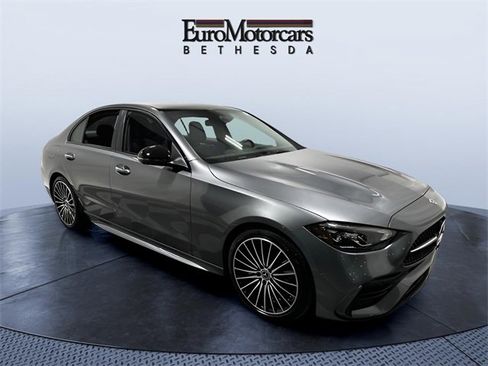 Used 2025 Mercedes-Benz C 300 4MATIC Sedan image 7