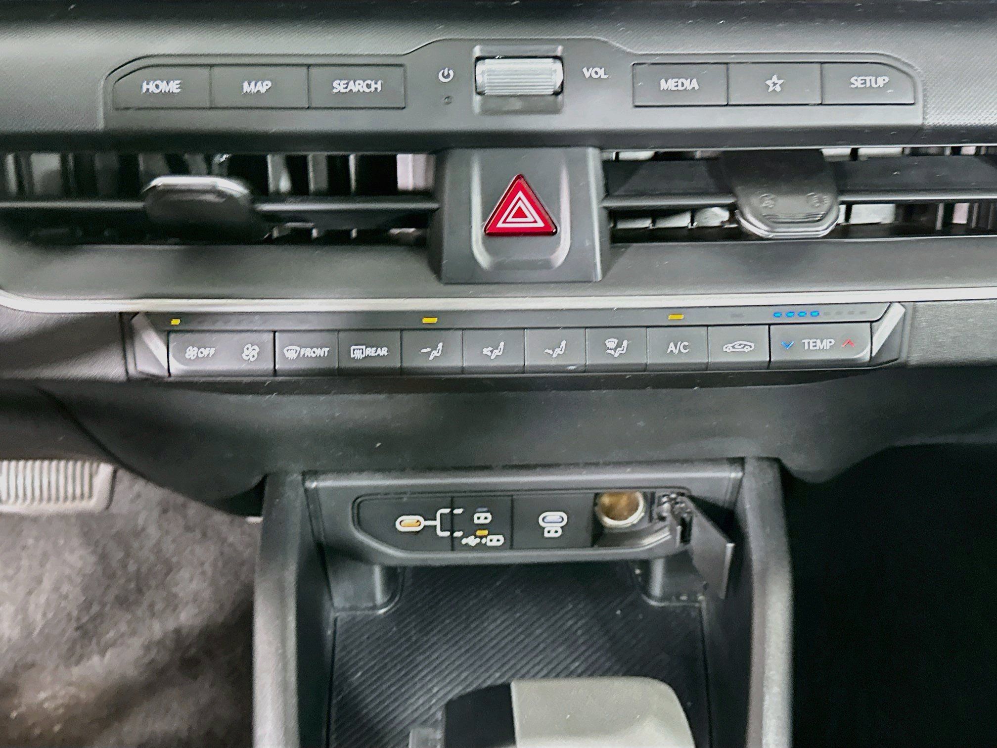 Used 2025 Kia K4 FWD image 23