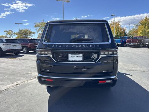 New 2023 Jeep Grand Wagoneer Series III w/ Rear Seat Video Group 1 image 7