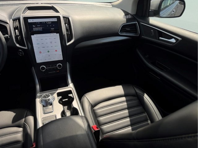 Used 2024 Ford Edge SEL w/ Convenience Package AWD/4WD image 9