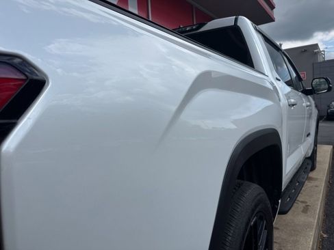 Used 2024 Toyota Tundra Limited AWD/4WD image 6