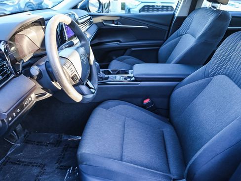 Certified 2025 Toyota Camry LE image 18