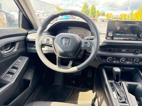 Used 2023 Honda Accord LX image 8