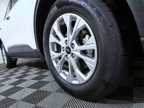 Used 2023 Ford Escape Active image 2