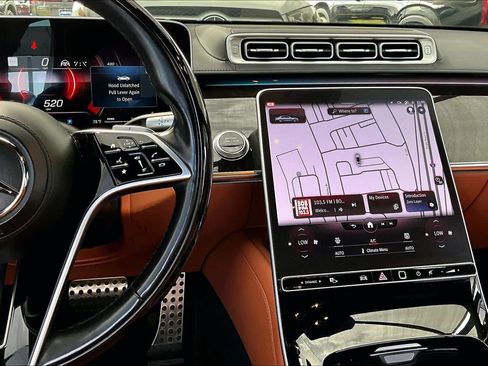 Used 2023 Mercedes-Benz S 500 4MATIC image 7