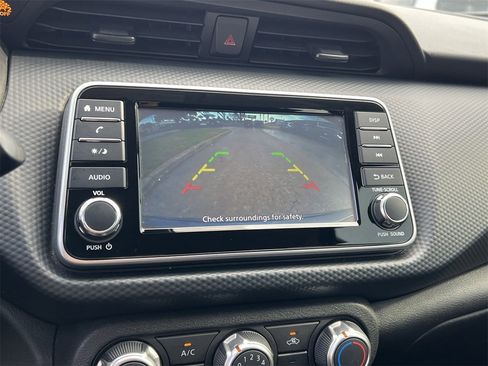 Certified 2021 Nissan Kicks S image 15