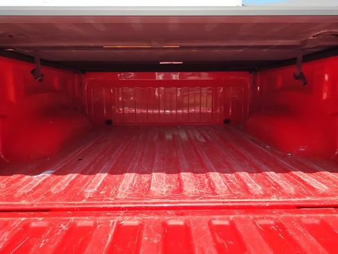 Used 2019 RAM 1500 Laramie AWD/4WD image 34