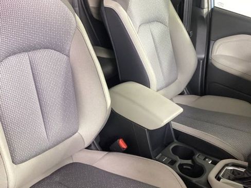 Certified 2025 Subaru Forester Premium w/ Protection Package image 18