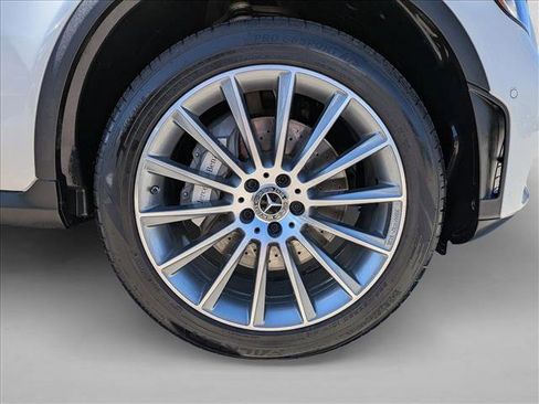 Used 2022 Mercedes-Benz GLC 300 image 23