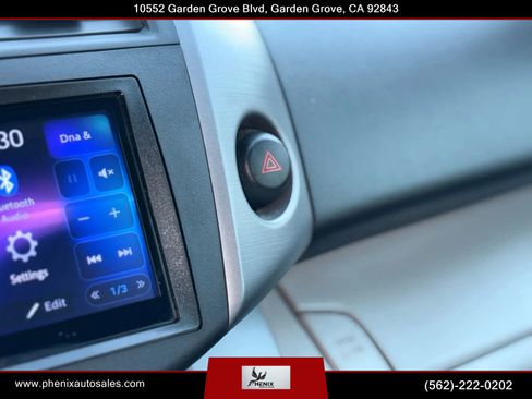 Used 2008 Toyota RAV4 Limited image 35