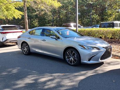 New 2025 Lexus ES 350 w/ Premium Package