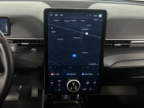 Used 2024 Ford Mustang Mach-E Select image 16