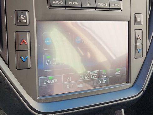 Certified 2025 Subaru Impreza 2.0i image 15