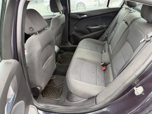 Used 2016 Chevrolet Cruze LT w/ Convenience Package FWD image 12
