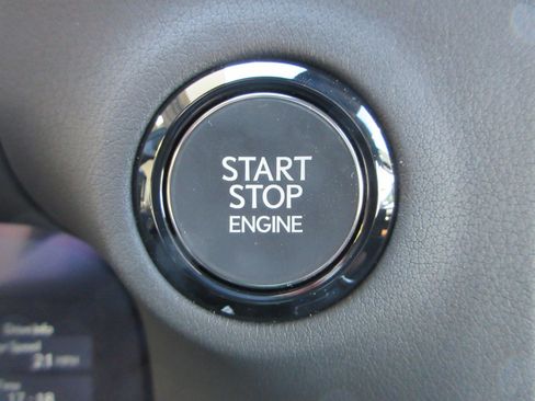 Used 2025 Lexus GX 550 w/ Accessory Package (2T) AWD/4WD image 42