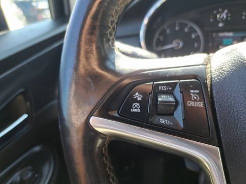 Used 2021 Buick Encore Preferred w/ Safety Package II FWD image 19