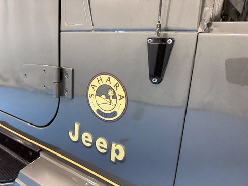 Used 1988 Jeep Wrangler Sahara AWD/4WD image 40