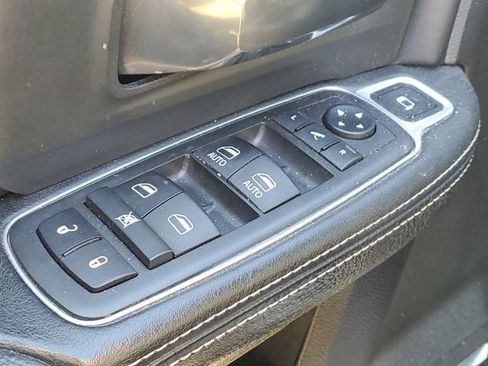 Used 2019 RAM 3500 Limited image 26