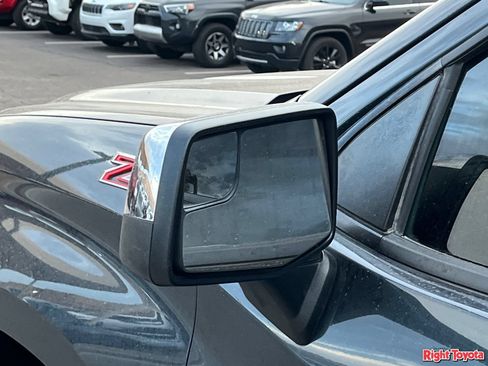 Used 2019 Chevrolet Silverado 1500 LT w/ Texas Edition AWD/4WD image 9