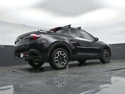 Used 2025 Hyundai Santa Cruz Limited image 32