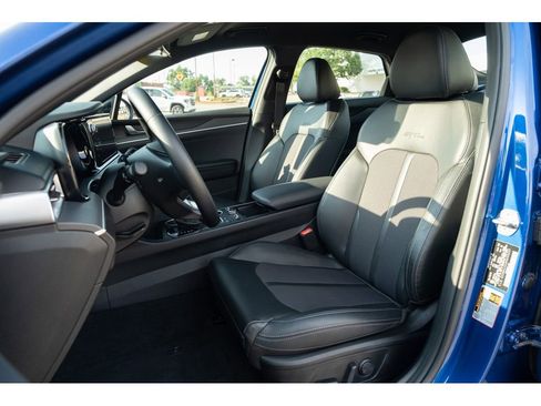 Used 2024 Kia K5 GT-Line w/ GT-Line Premium Package FWD image 12