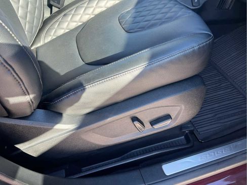 Used 2024 Ford Edge Titanium w/ Equipment Group 301A image 14