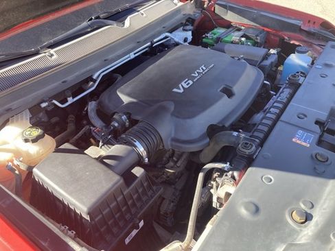 Used 2019 GMC Canyon SLE w/ Trailering Package image 41