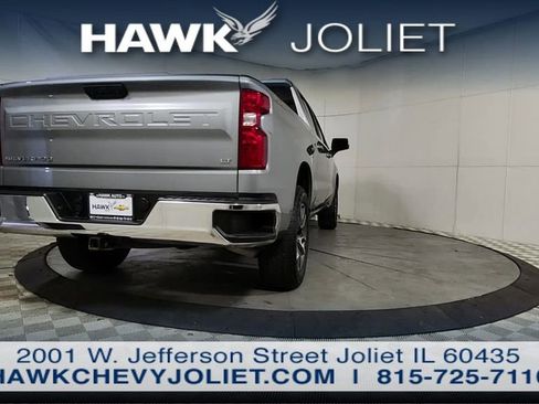 Used 2024 Chevrolet Silverado 1500 LT image 6
