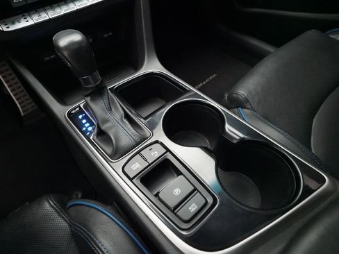 Used 2018 Hyundai Sonata Limited w/ Cargo Package image 16