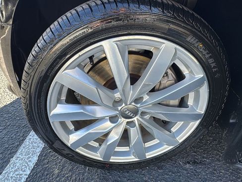 Used 2017 Audi A4 2.0T Premium w/ Convenience Package image 16