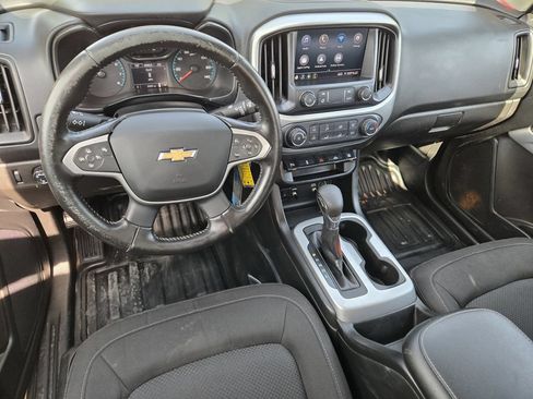 Used 2022 Chevrolet Colorado LT w/ Fleet Safety Package RWD image 26
