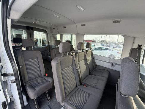 Used 2018 Ford Transit 350 XL image 17