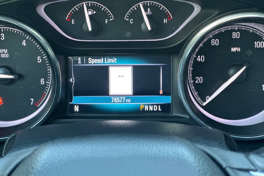 Used 2019 Buick Envision Essence AWD/4WD image 26