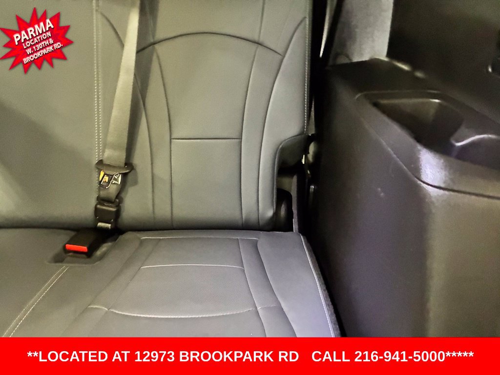 Certified 2024 Buick Enclave Essence AWD/4WD image 18