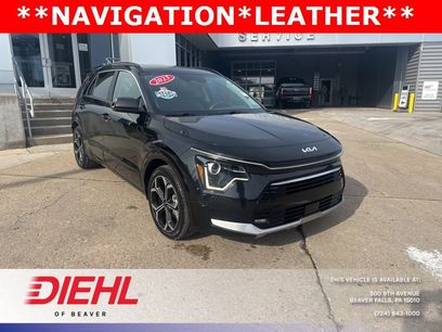 Used 2023 Kia Niro EX Touring