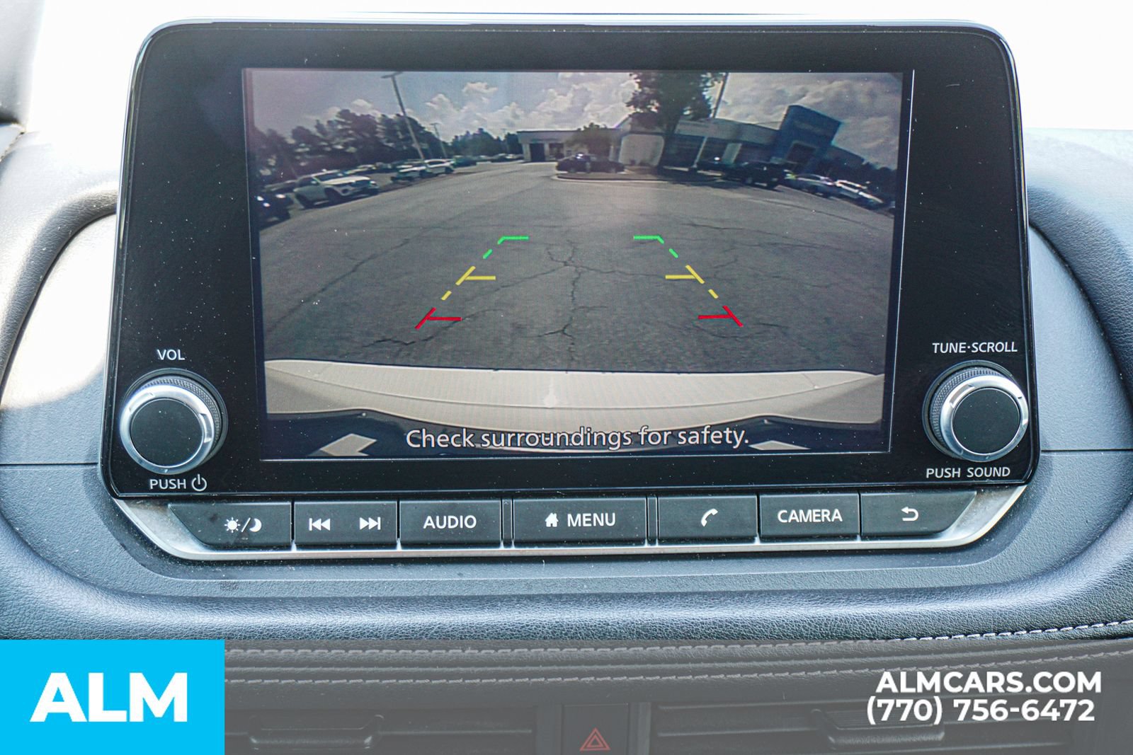 Used 2024 Nissan Rogue S FWD image 36