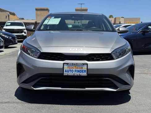 Used 2024 Kia Forte LXS FWD image 5