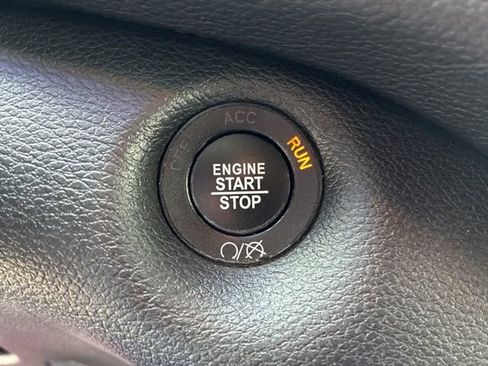 Used 2020 Jeep Cherokee High Altitude image 41