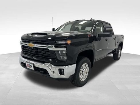 New 2026 Chevrolet Silverado 2500 LT w/ All Star Edition AWD/4WD image 3