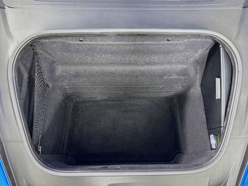 Used 2024 Porsche 911 Carrera image 31