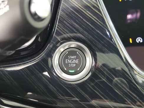 Certified 2023 Cadillac XT6 Premium Luxury FWD image 32