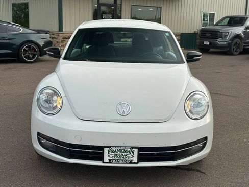 Used 2012 Volkswagen Beetle Launch Edition FWD image 33