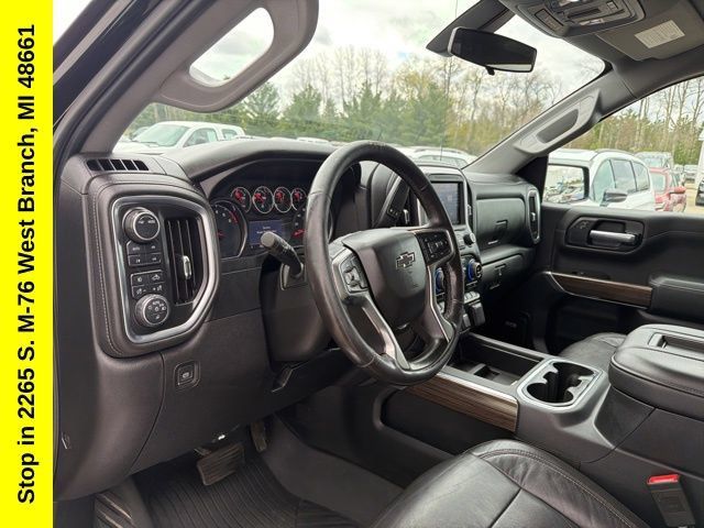 Used 2020 Chevrolet Silverado 1500 LT Trail Boss AWD/4WD image 14