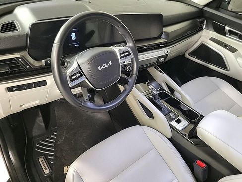 Used 2023 Kia Telluride S w/ S Sunroof Package image 13