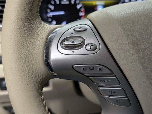 Used 2017 Nissan Murano SL image 33