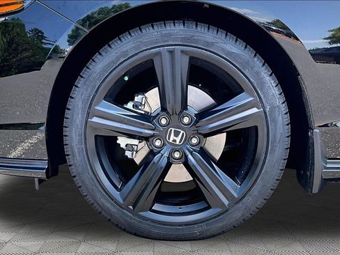 Used 2025 Honda Accord Sport image 24