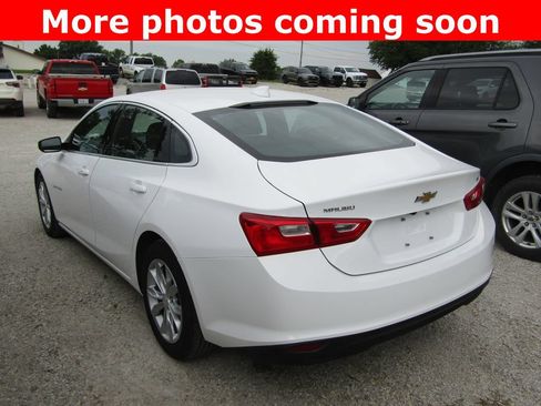 Used 2023 Chevrolet Malibu LT FWD image 3
