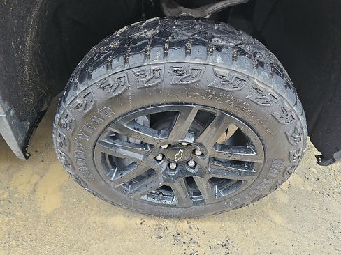 Certified 2022 Chevrolet Silverado 1500 LT Trail Boss w/ Bed Protection Package image 13