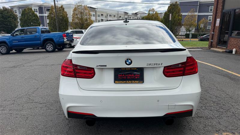 Used 2014 BMW 335i xDrive Sedan AWD/4WD image 13