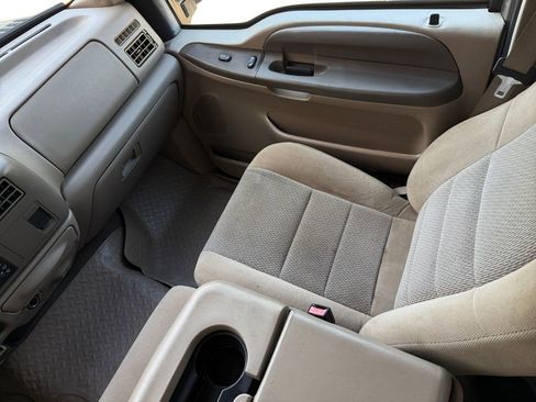 Used 2004 Ford F250 XLT AWD/4WD image 17